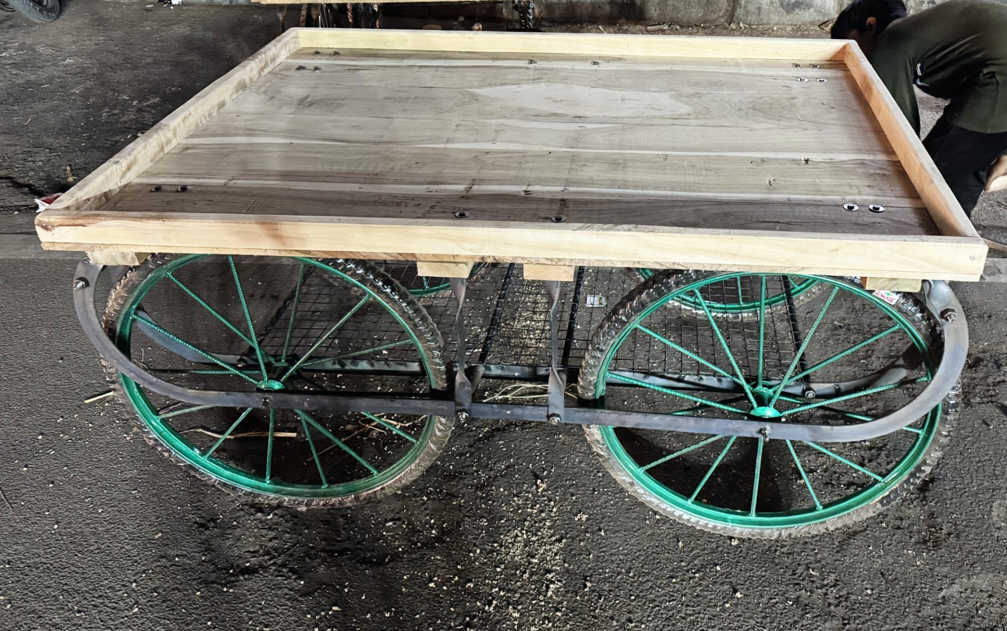 Fruit Trolley Rickshaw Manufacturer in Madhya Pradesh by Shiv Cycle Rikshaw