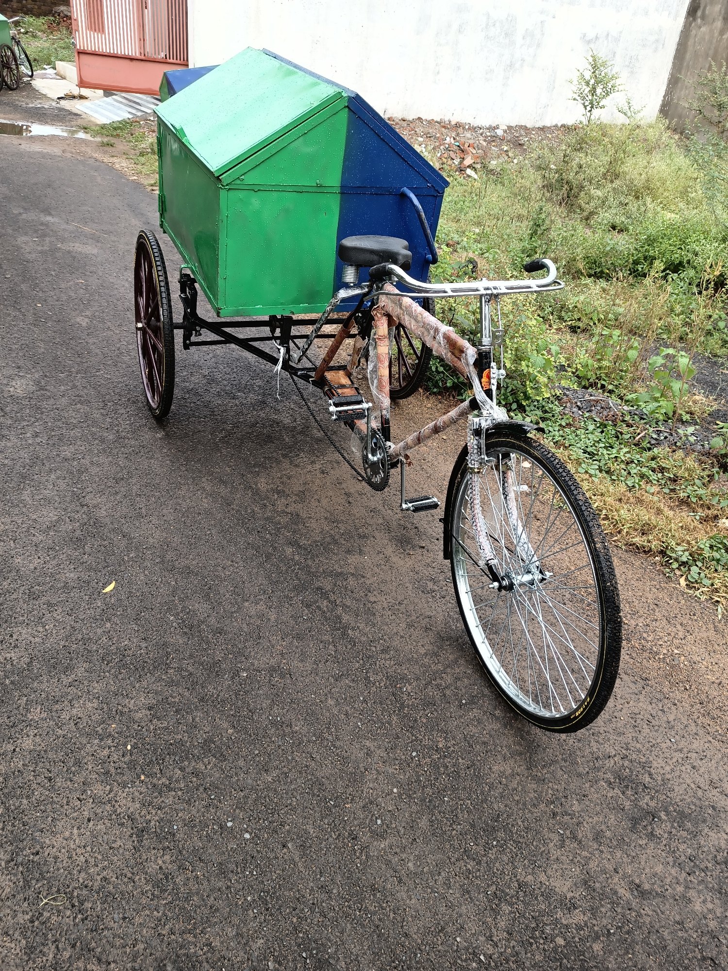 Garbage Rickshaw Manufacturer in Bihar - Waste Collection Cycle Rickshaw